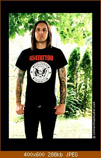 tim-lambesis-as-i-lay-dying-6649427-400-600.jpg