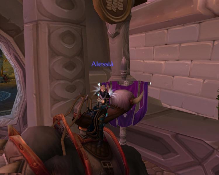 Meine kleine Alessi nach erfolgreichem Server und Namenswechsel jetzt auf der silbernen Hand :)