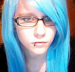 haach ich schau so grimmig drein xD