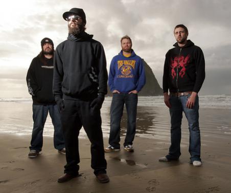 36 Crazyfists sind imo meine absolute Lieblings Band....einfach nicht Top bar