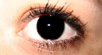 Es heit, die Augen sind Spiegel der Seele...oh, wait o0