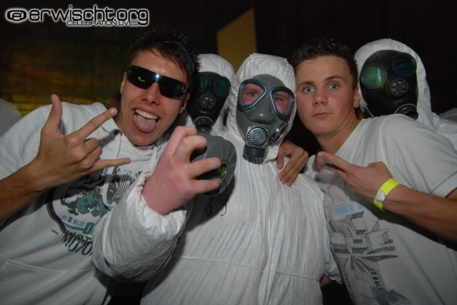 We make STREZZ

Ich bin Der in der Mitte ^.^