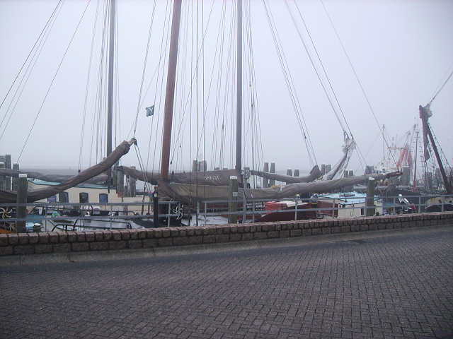 Ein Hafen irgendwo in Holland ^^