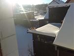 Mein Kater auf dem Dach von unserem Carport ...und ja, wir haben hier soviel schnee^^