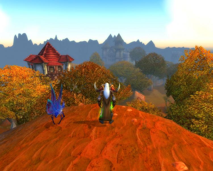 Mein Hunterdin, der sich von Einem Plateau aus einen berblick verschafft.