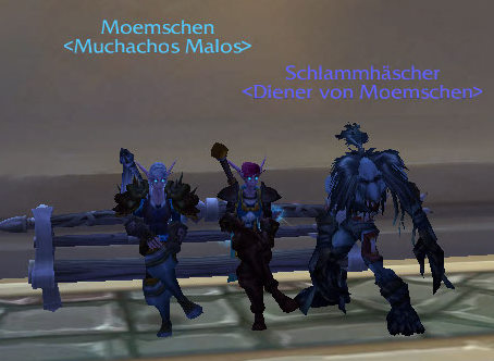 moem und ich beim gassigehen ihres Ghuls^^