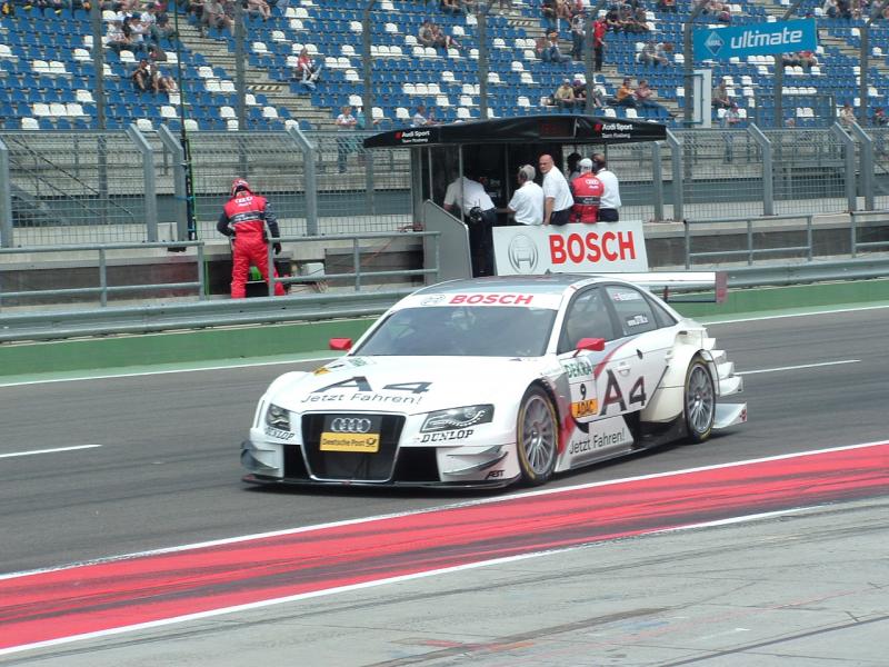 Hier eine Brandsicherheitswache auf dem Eurospeedway Lausitz